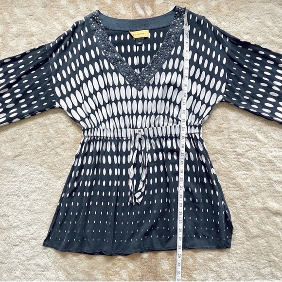 St. John Long Sleeve Silk Mini Dress Black White Dot Print Studded V Neck Size P - Picture 7 of 15